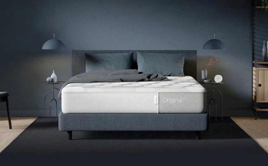 Go to DreamCloud vs. Casper Hybrid Mattress Comparison