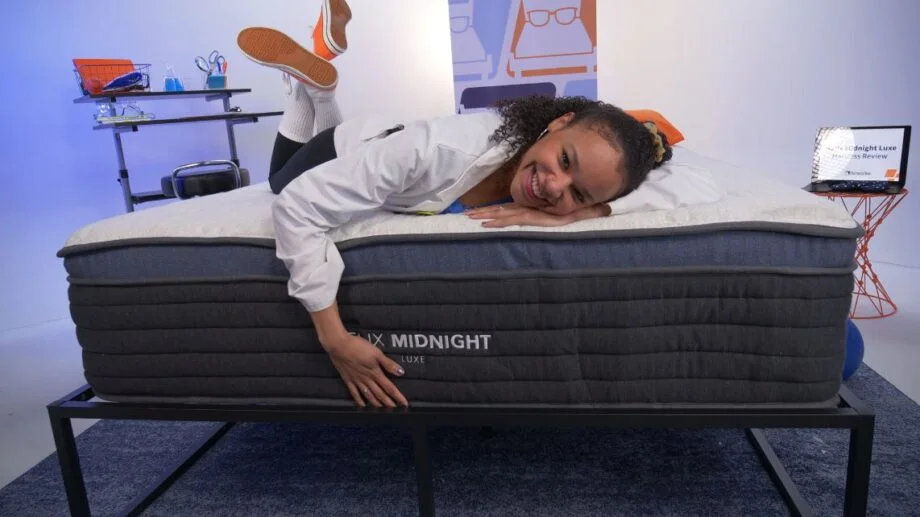 Helix midnight mattress
