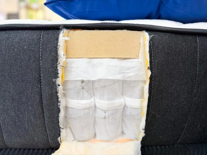 construction of the titan core plus mattress