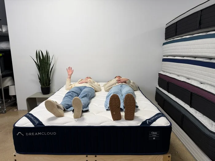 dreamcloud classic hybrid mattress motion isolation couples test7