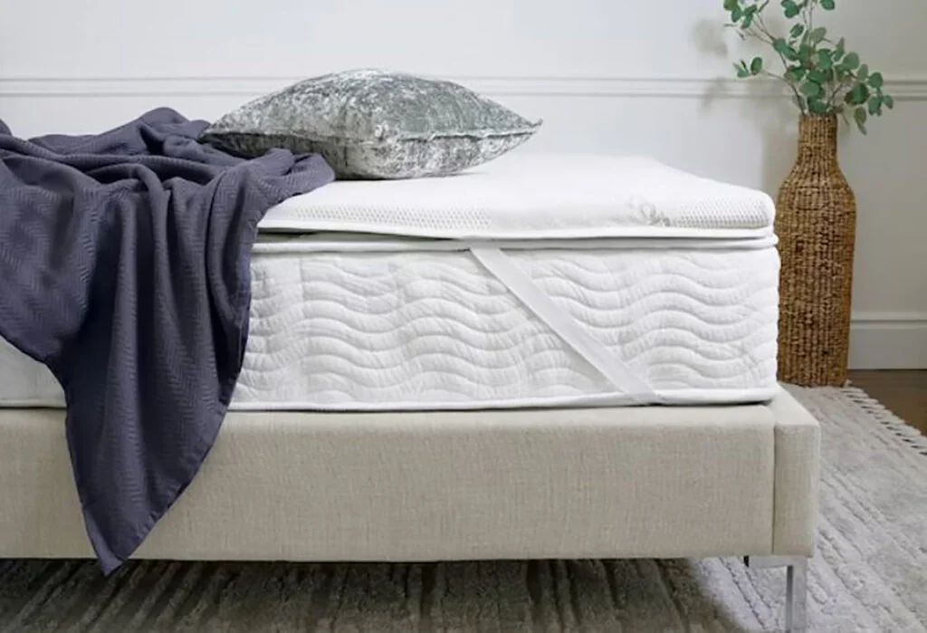 Saatva Natural Latex Mattress Topper