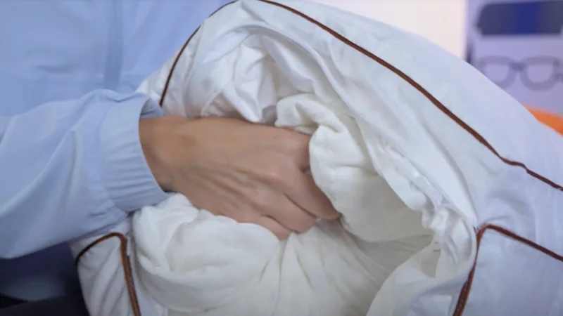 Inside the Saatva Latex Pillow