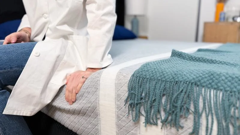 Seated edge support test on the Leesa Original Mattress