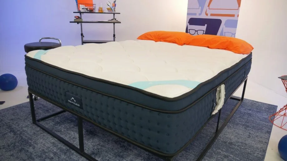 Go to DreamCloud Premier vs. Layla Mattress Comparison