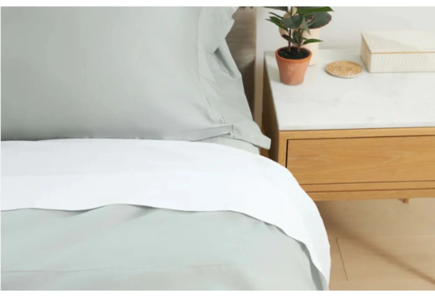 Slumber Cloud Essential Sheet Set