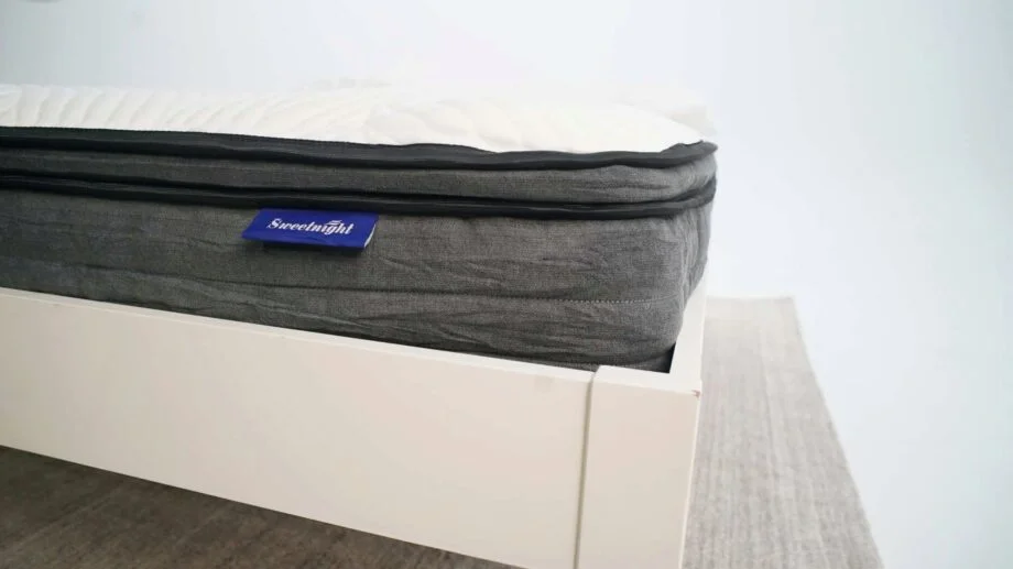 Sweetnight Twilight Side View