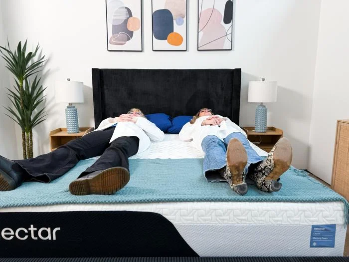 partner test on the nectar classic memory foam mattress 3